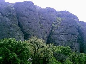 斗岩风景区