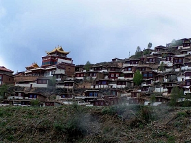 炉霍寿灵寺